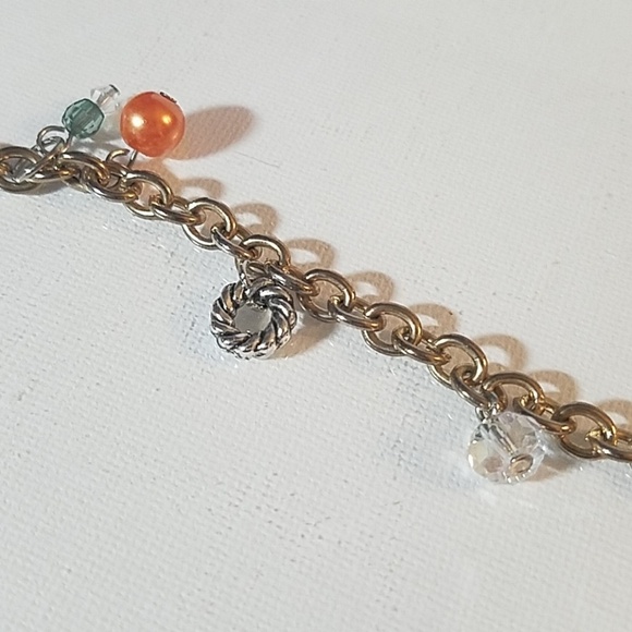 15" Gold Tone Multi Charm Bracelet Mexican Theme. - Picture 7 of 8